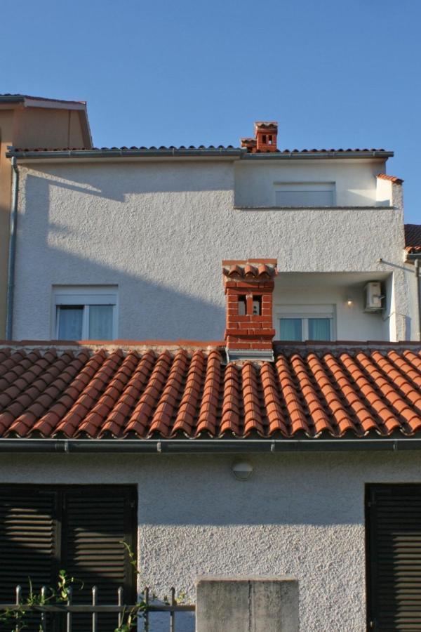 Apartments With Wifi Pula - 6987 Exterior photo